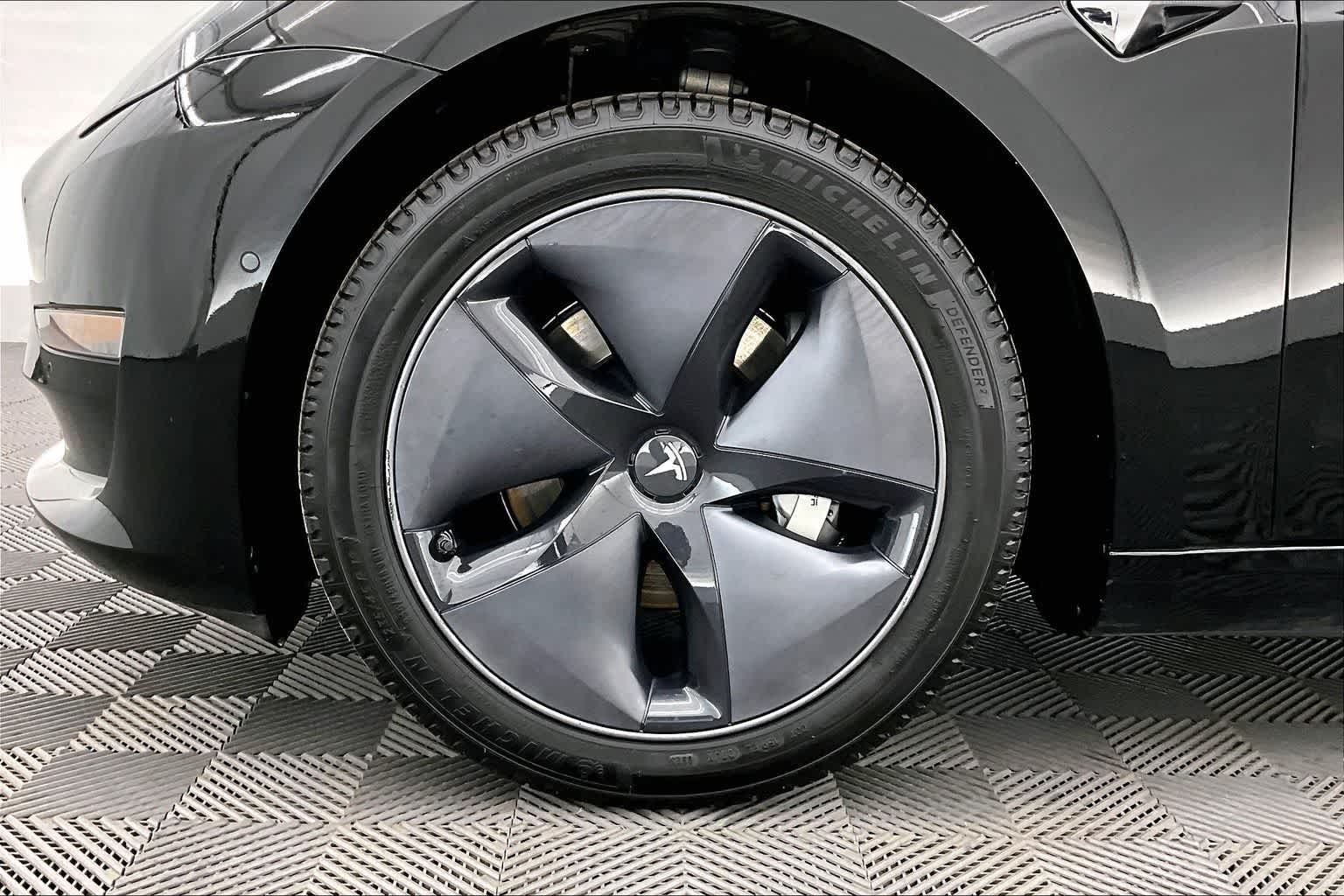 2019 Tesla Model 3 Base