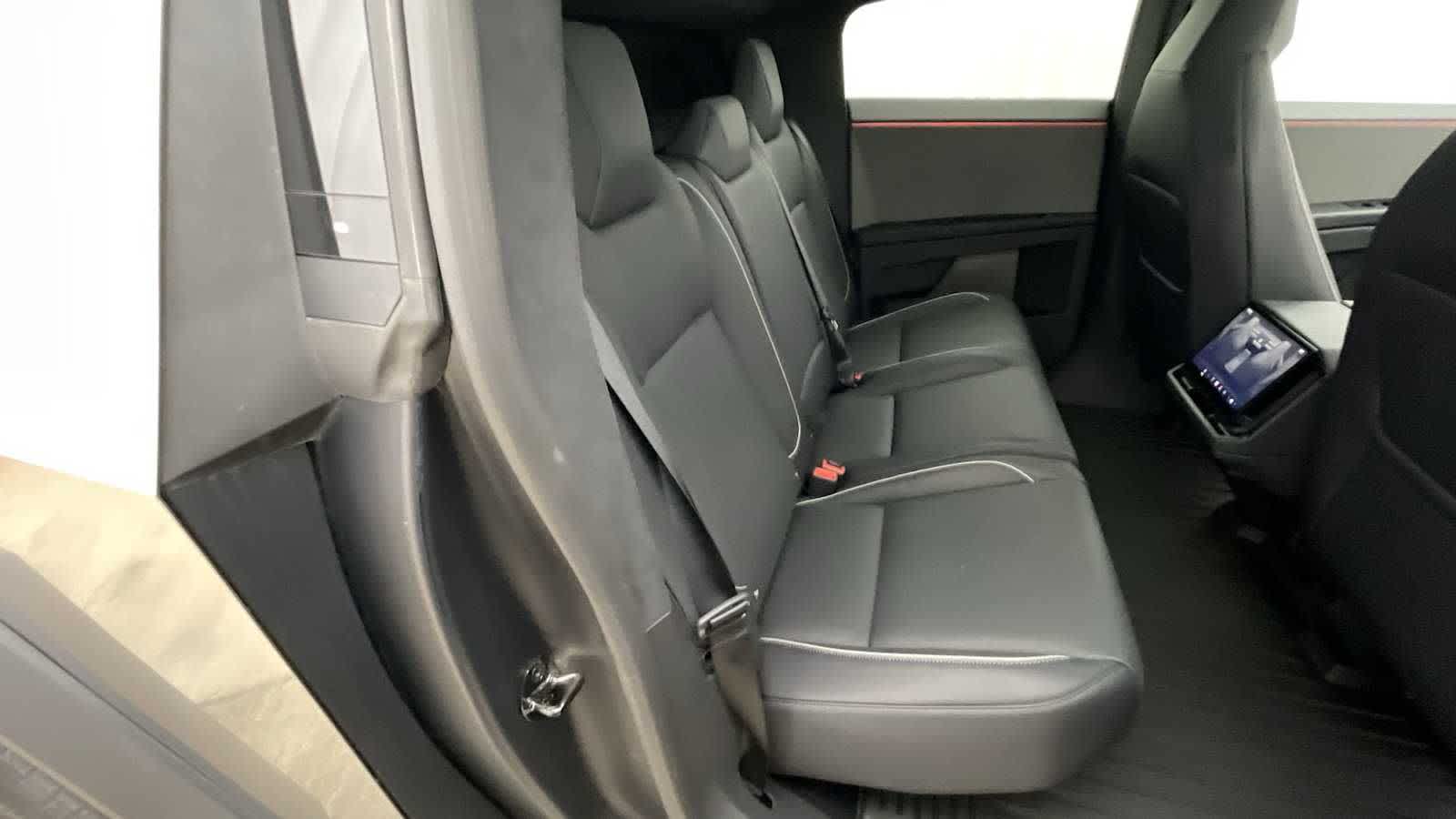 2024 Tesla Cybertruck AWD
