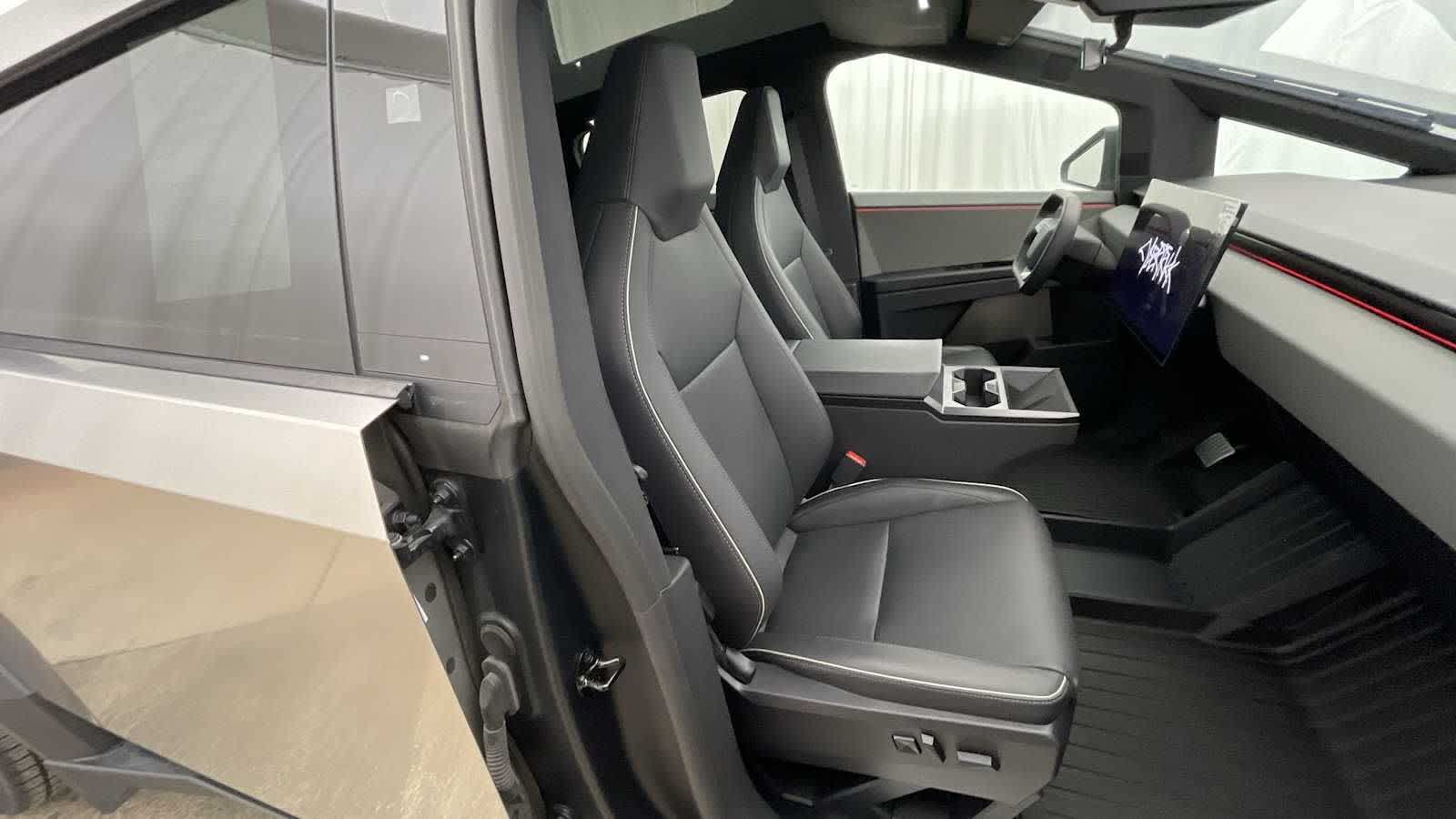 2024 Tesla Cybertruck AWD
