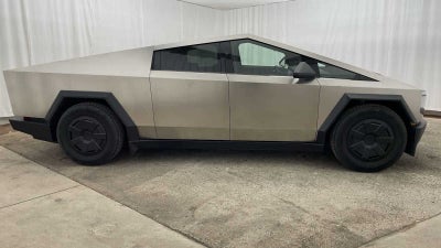 2024 Tesla Cybertruck AWD