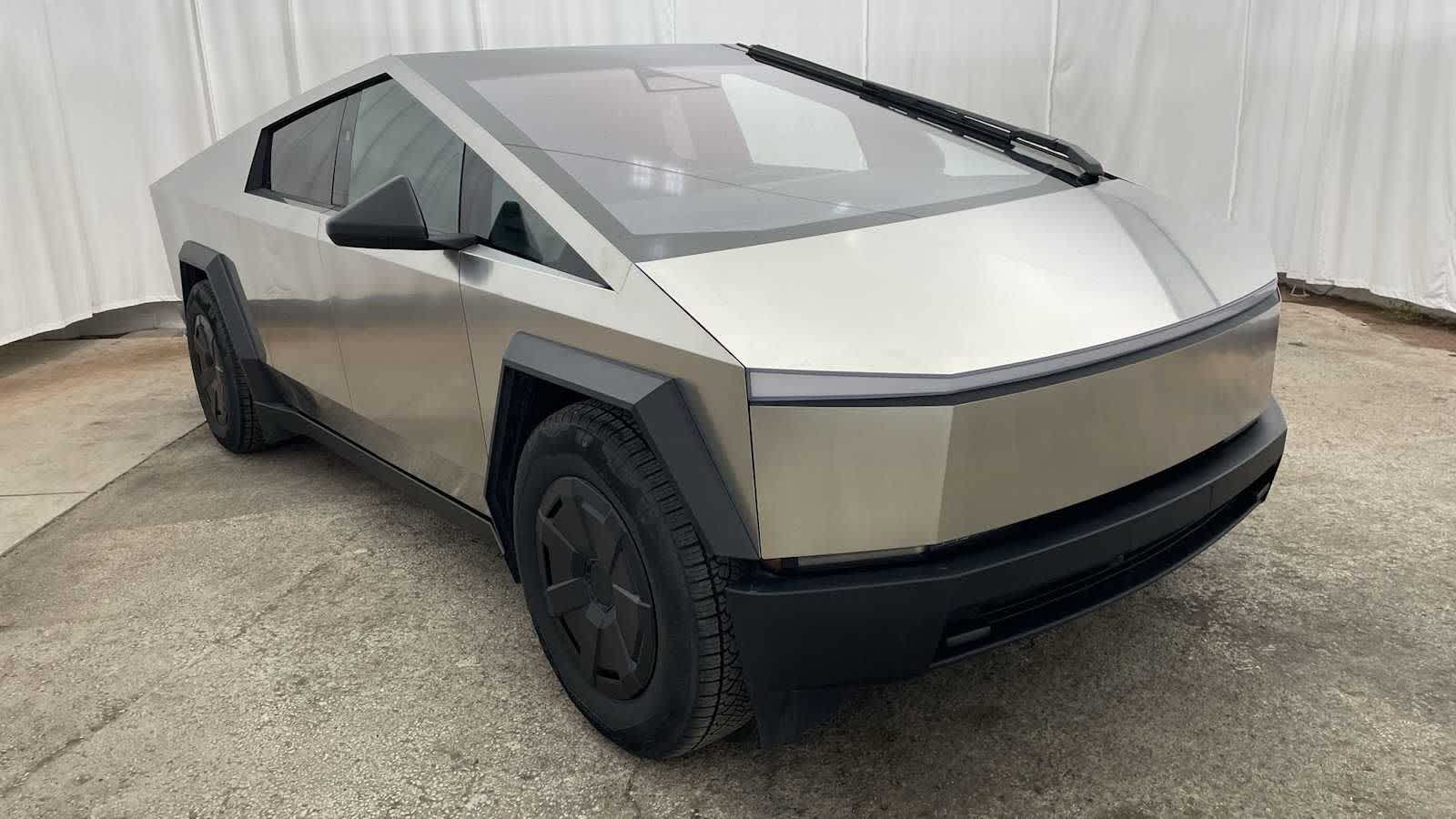 2024 Tesla Cybertruck AWD