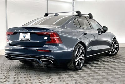 2022 Volvo S60 Recharge Plug-In Hybrid R-Design Expression