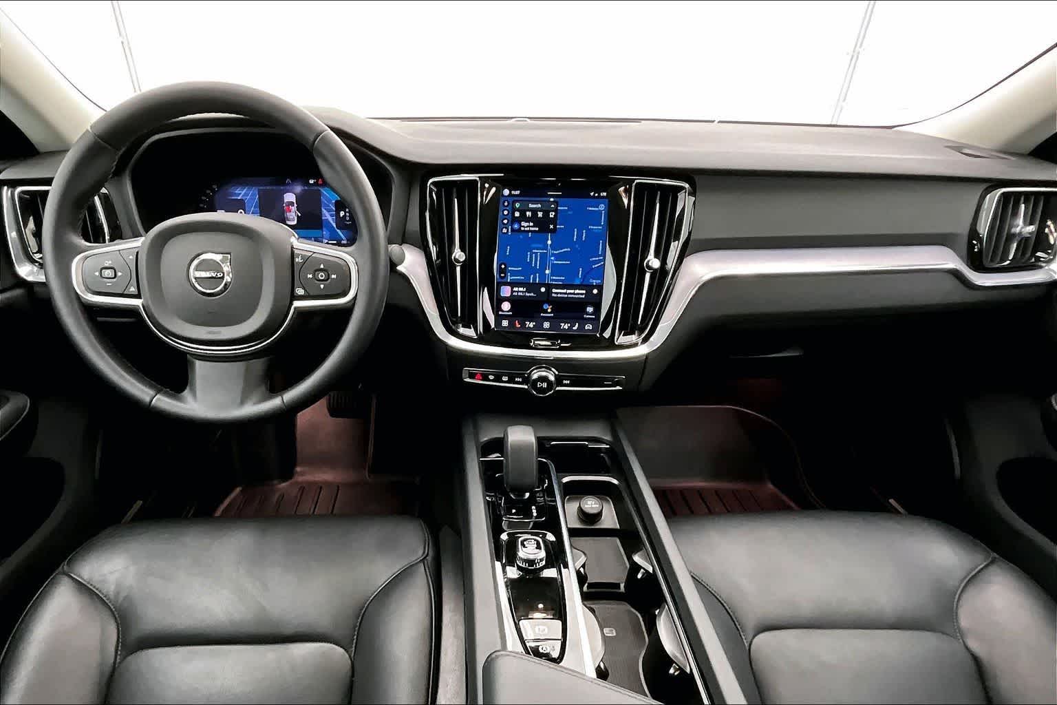 2024 Volvo S60 Core Dark Theme