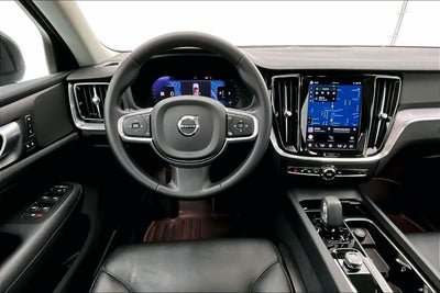 2024 Volvo S60 Core Dark Theme
