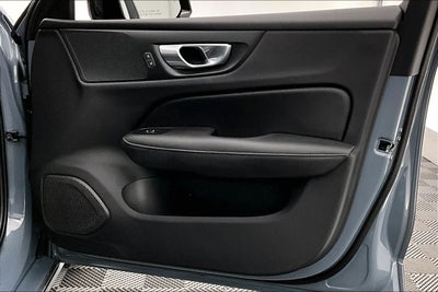 2024 Volvo S60 Core Dark Theme