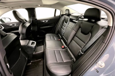 2024 Volvo S60 Core Dark Theme