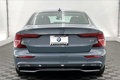 2024 Volvo S60 Core Dark Theme
