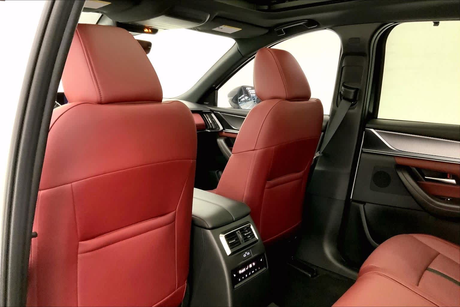 2025 Mazda Mazda CX-70 PHEV Premium Plus Package