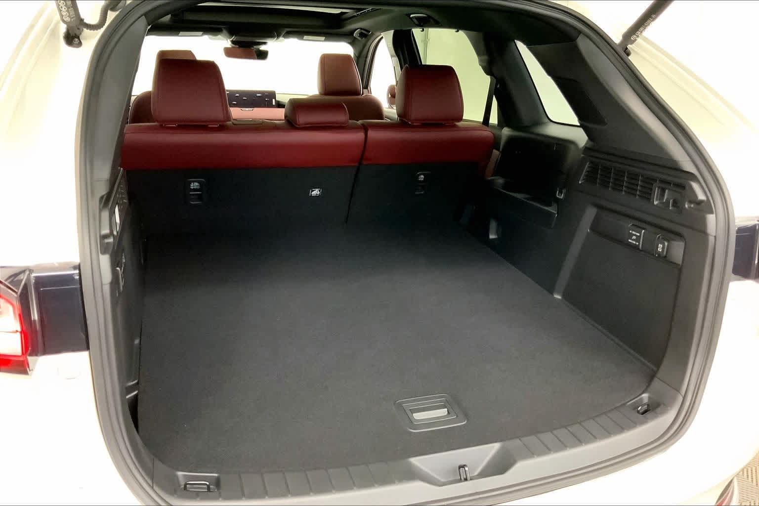 2025 Mazda Mazda CX-70 PHEV Premium Plus Package