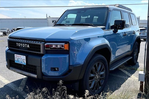 2025 Toyota Land Cruiser 4WD (Natl)