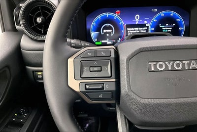 2025 Toyota Land Cruiser 4WD (Natl)