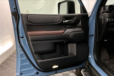 2025 Toyota Land Cruiser 4WD (Natl)