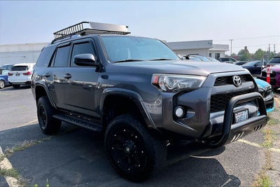 2017 Toyota 4Runner SR5