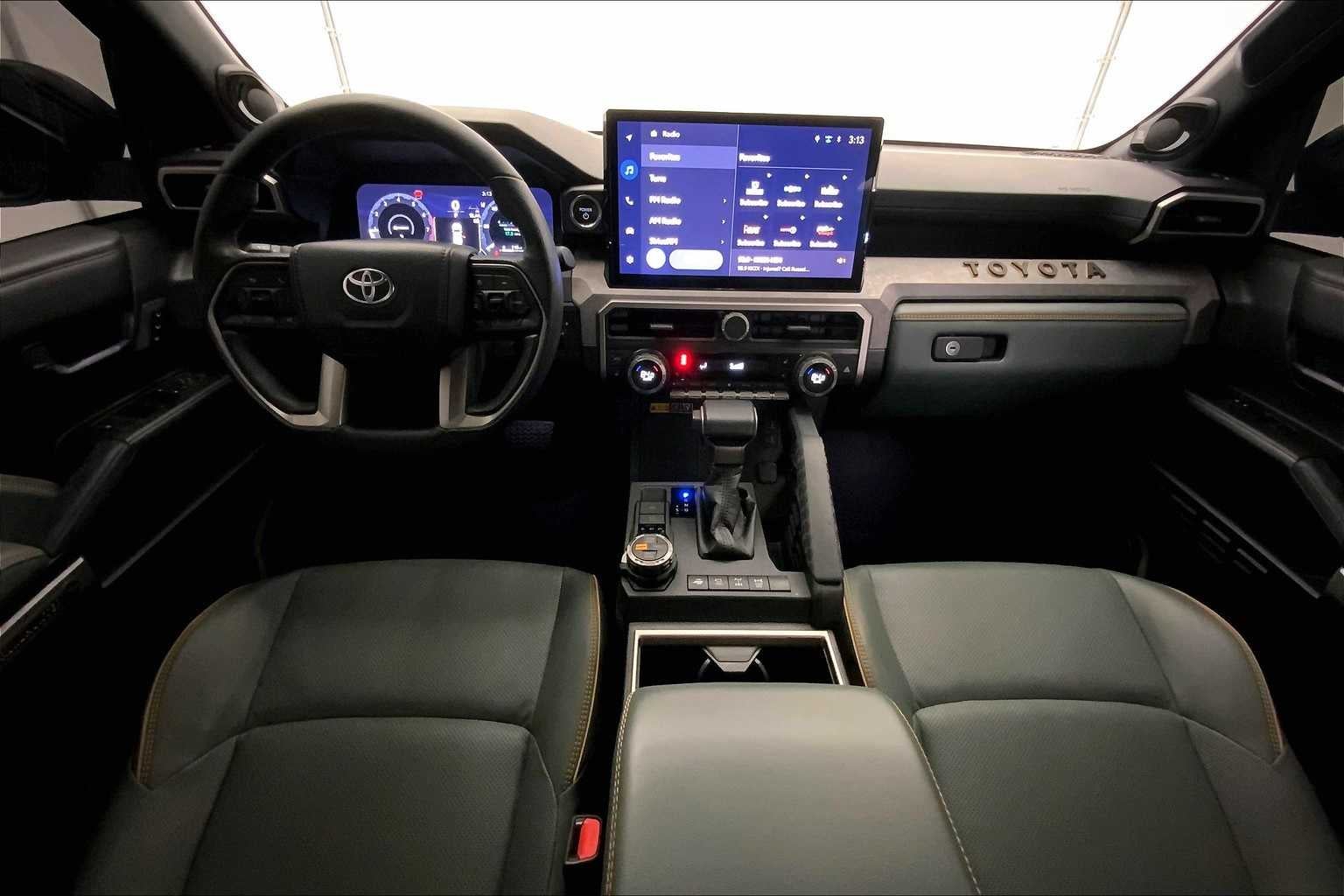 2025 Toyota 4Runner Hybrid Trailhunter