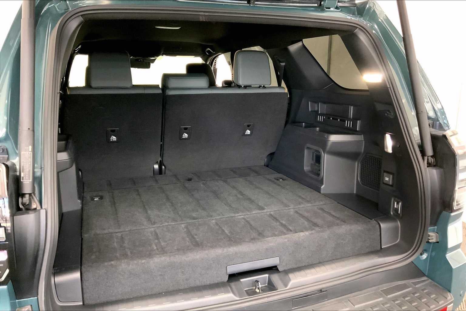 2025 Toyota 4Runner Hybrid Trailhunter