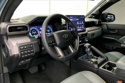 2025 Toyota 4Runner Hybrid Trailhunter