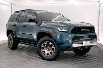 2025 Toyota 4Runner Hybrid Trailhunter