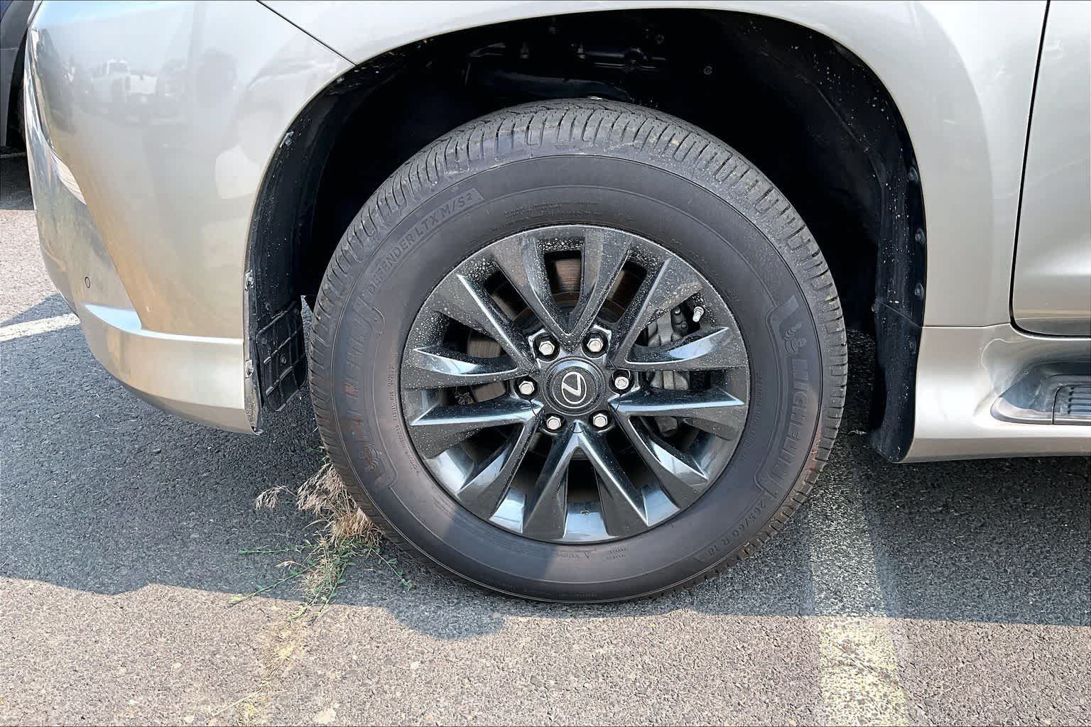 2023 Lexus GX 460 Premium