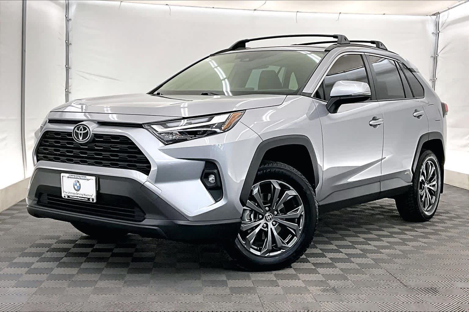 2025 Toyota RAV4 Hybrid XLE Premium