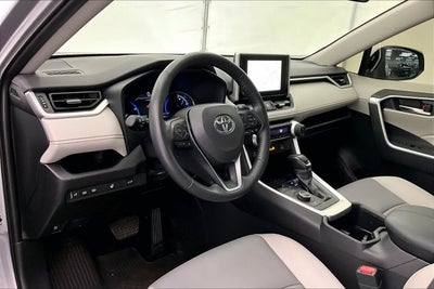 2025 Toyota RAV4 Hybrid XLE Premium