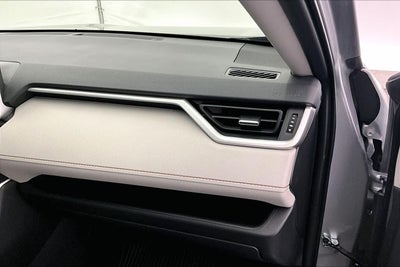 2025 Toyota RAV4 Hybrid XLE Premium