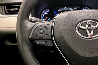 2025 Toyota RAV4 Hybrid XLE Premium