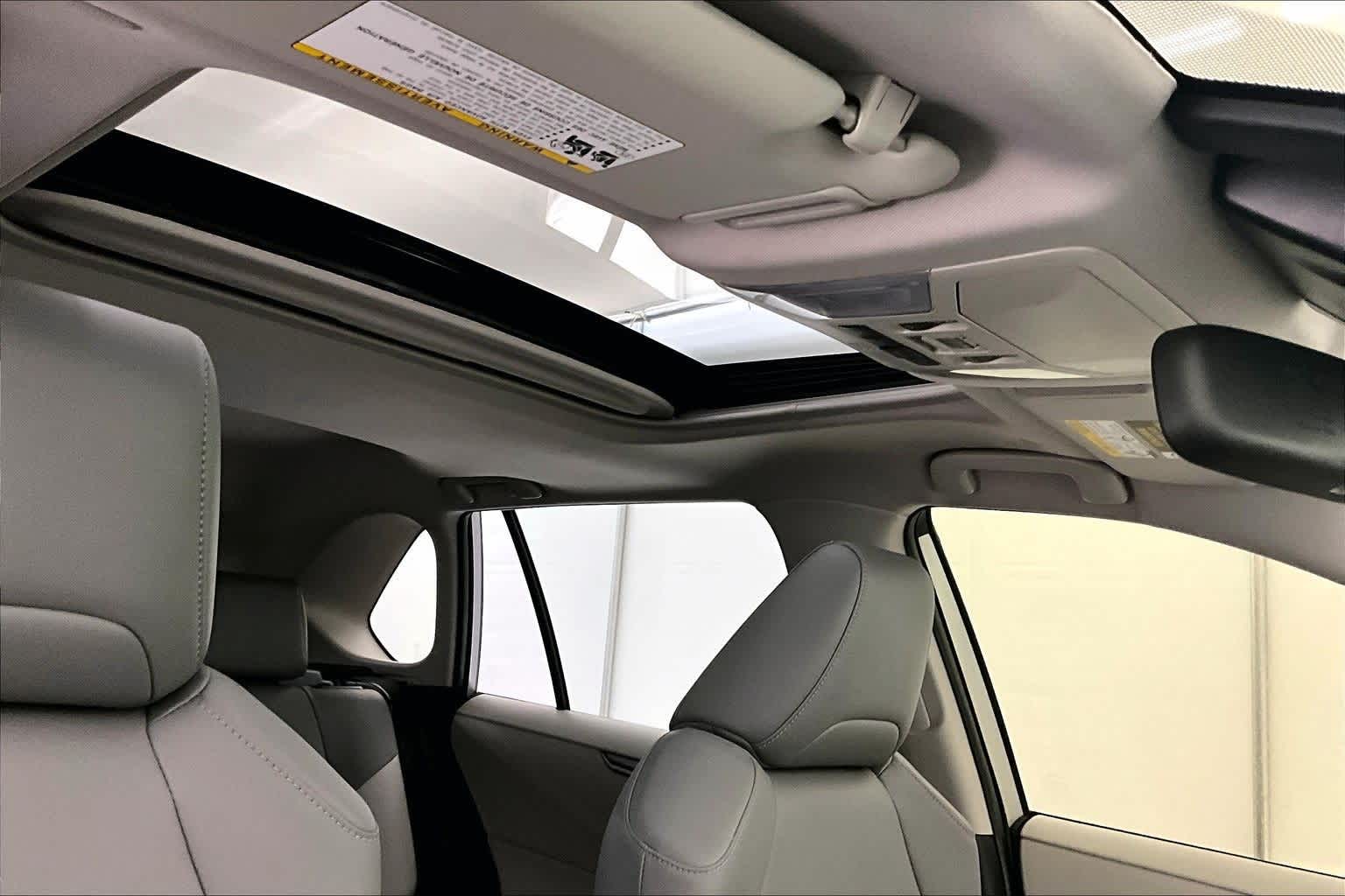 2025 Toyota RAV4 Hybrid XLE Premium