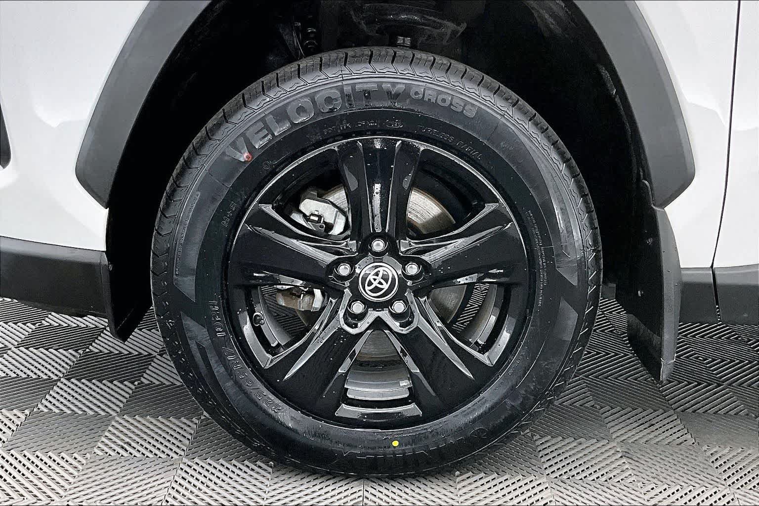 2021 Toyota RAV4 Hybrid LE