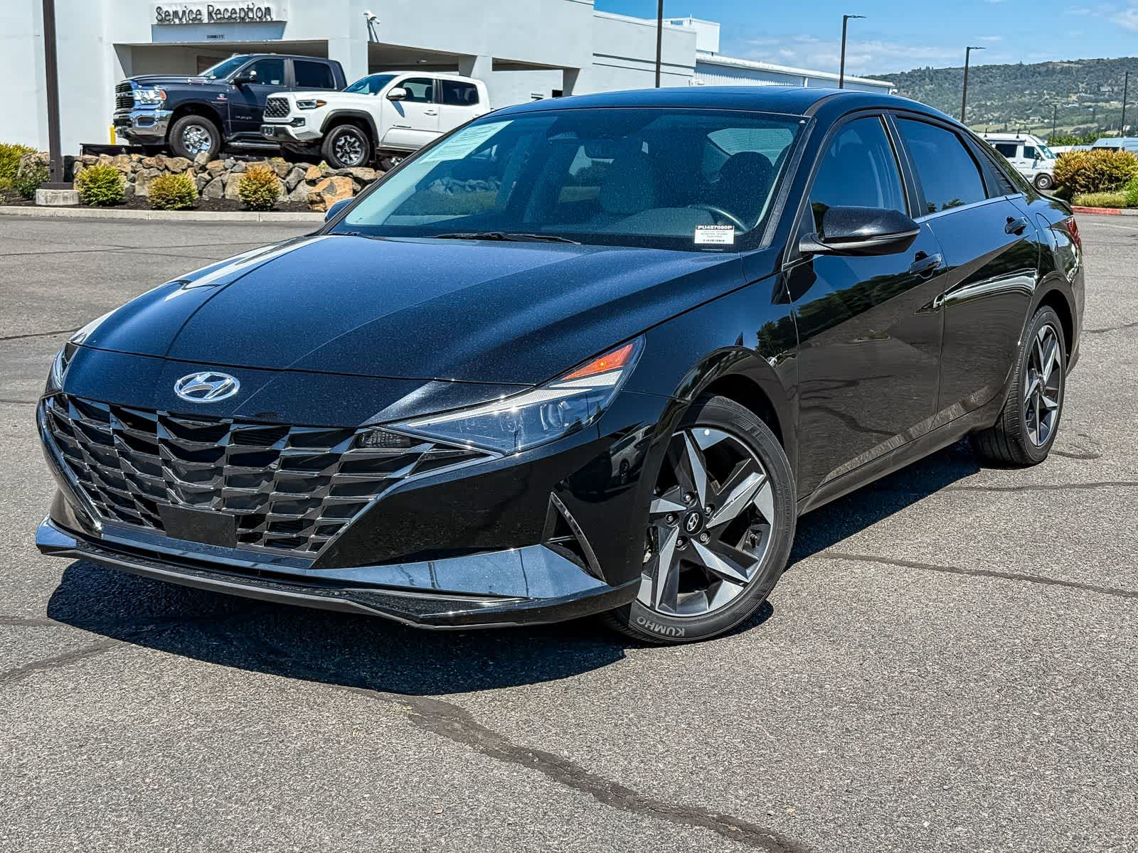 2023 Hyundai Elantra 2.0 Limited IVT SULEV's photo