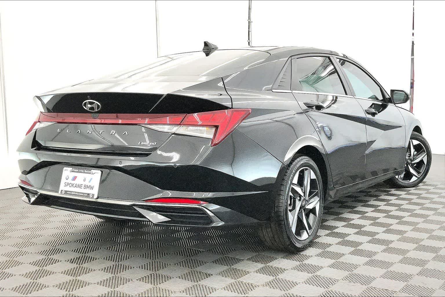 2023 Hyundai Elantra Limited