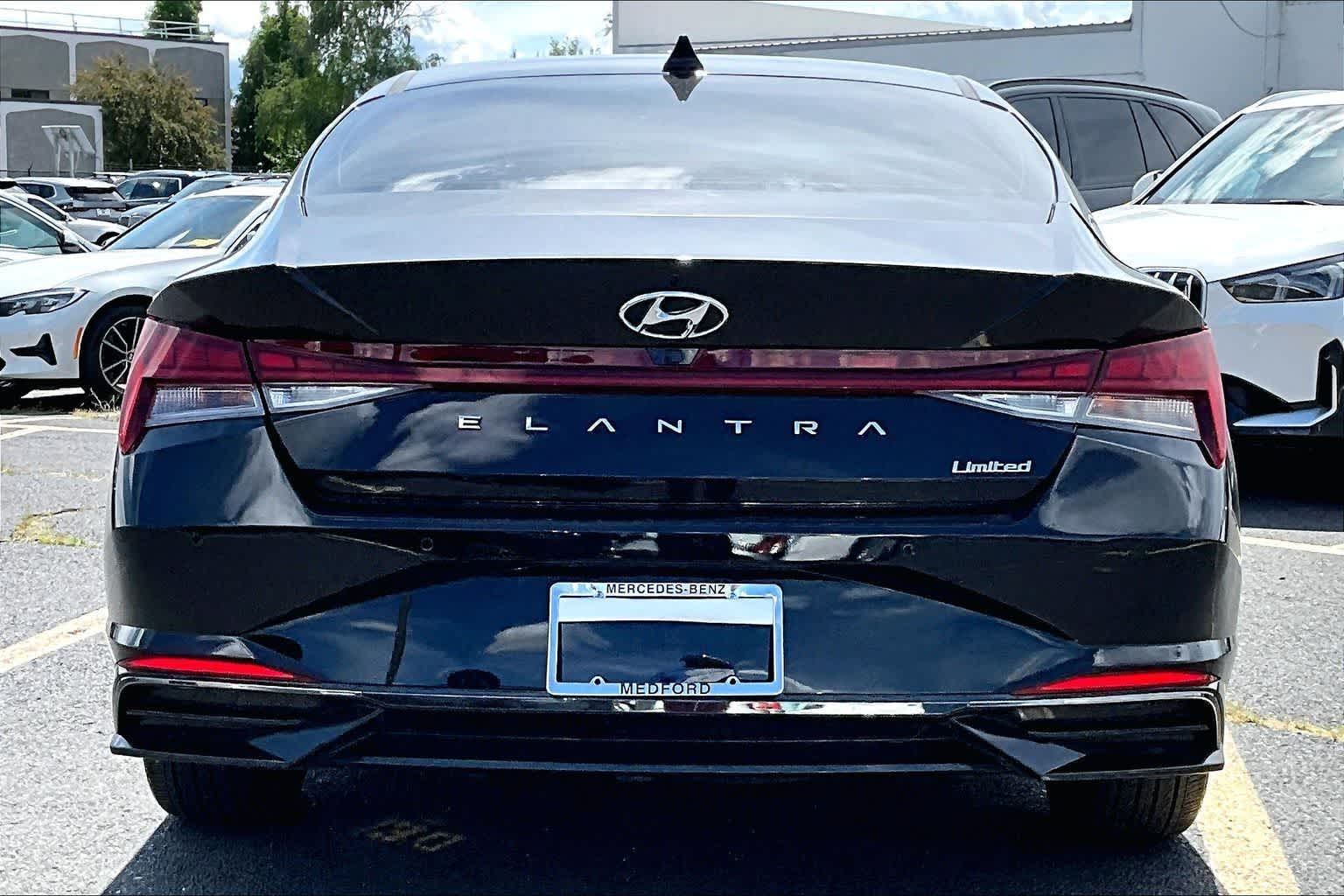 2023 Hyundai Elantra Limited