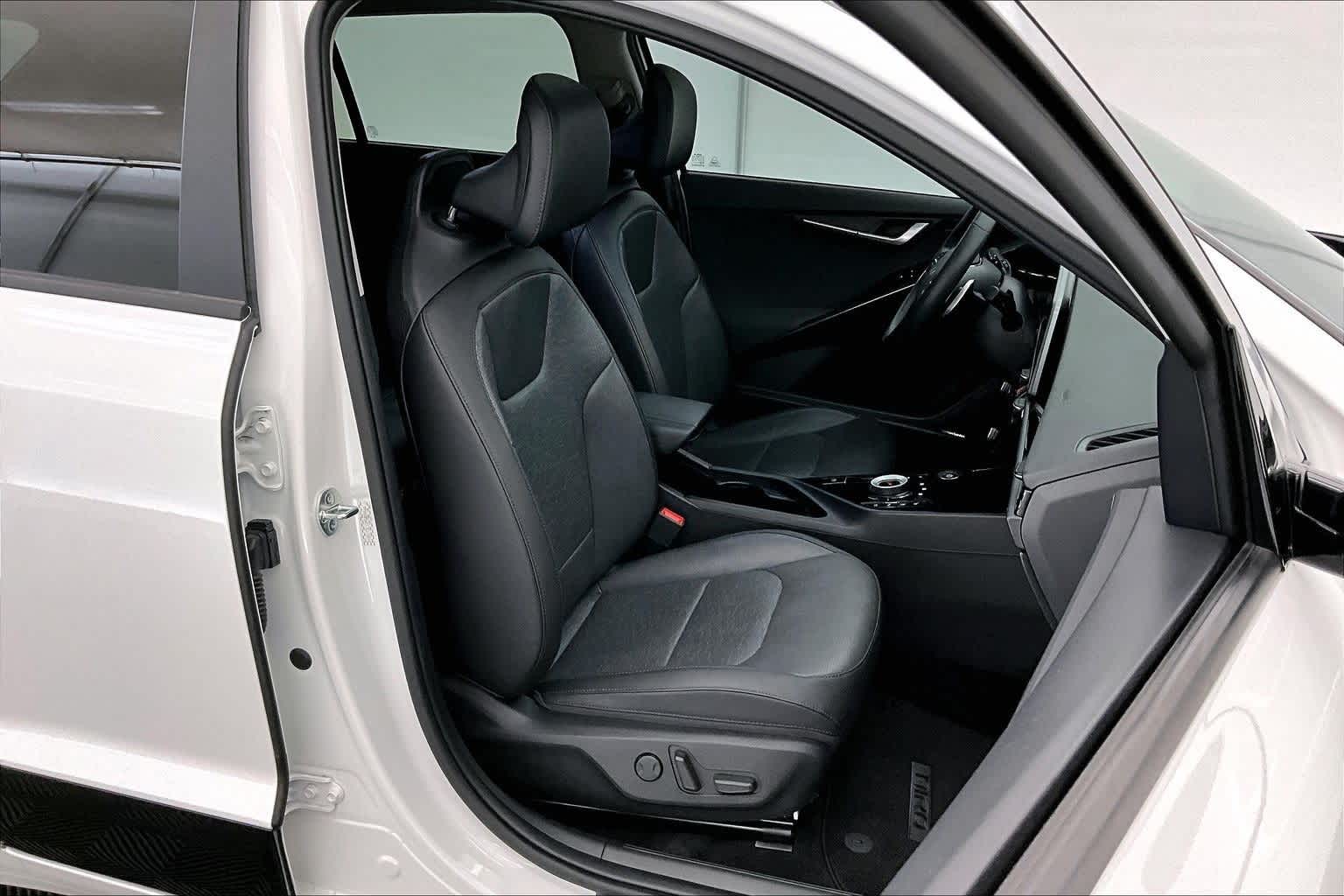 2023 Kia Niro EV Wave