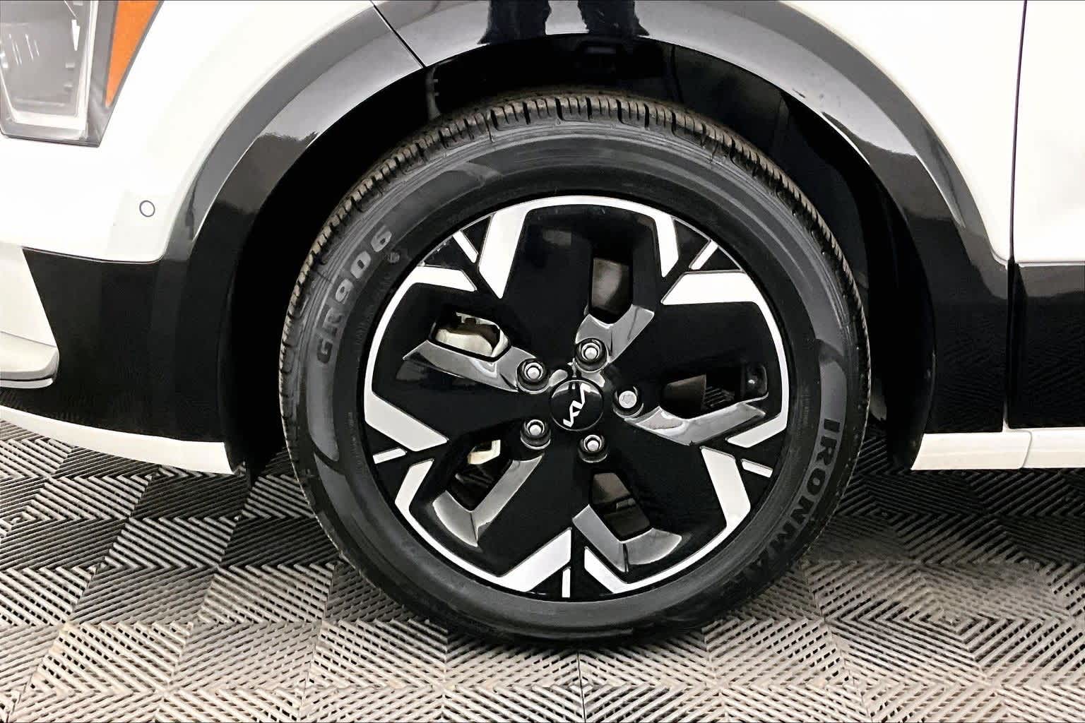 2023 Kia Niro EV Wave