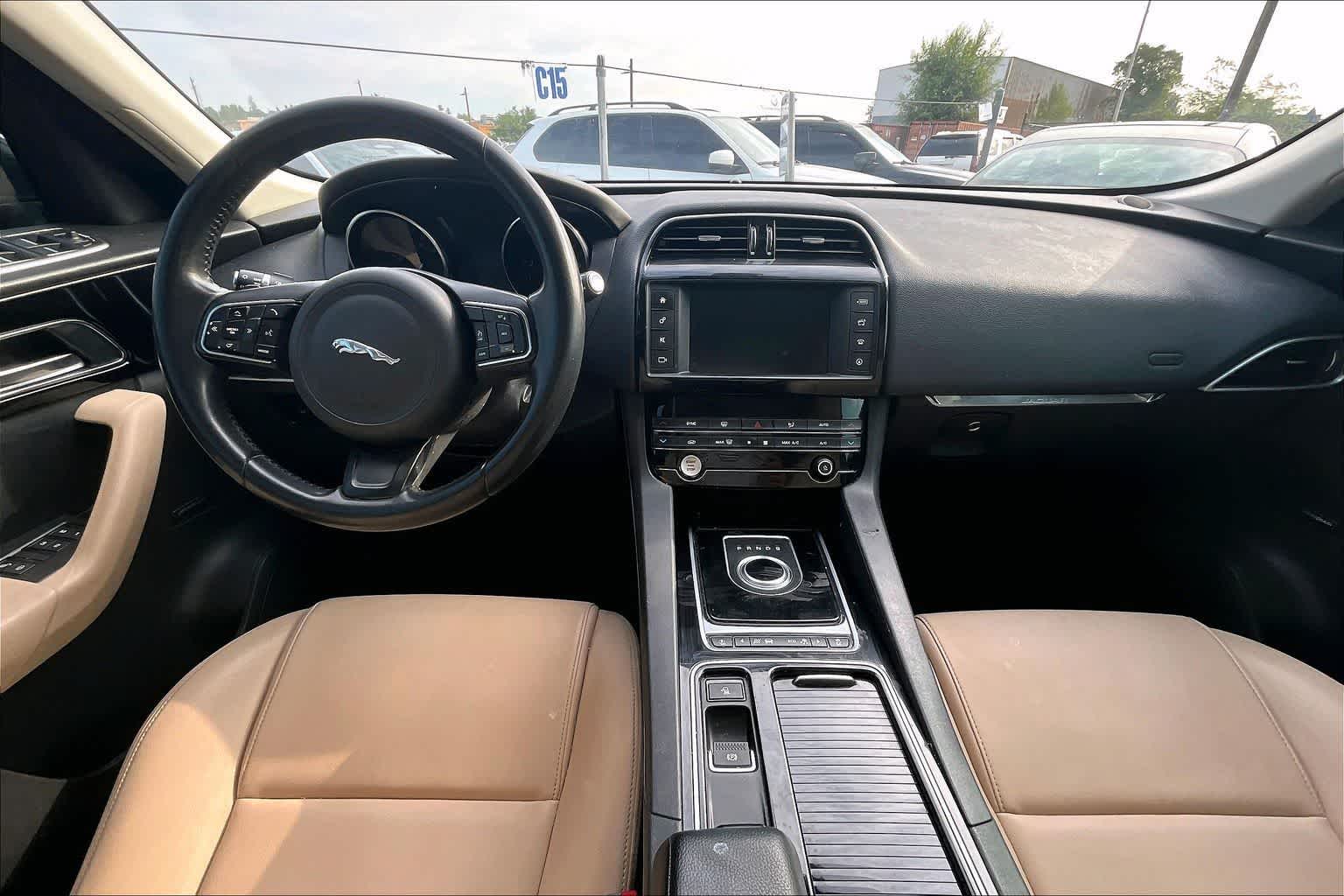 2018 Jaguar F-PACE 35t Premium