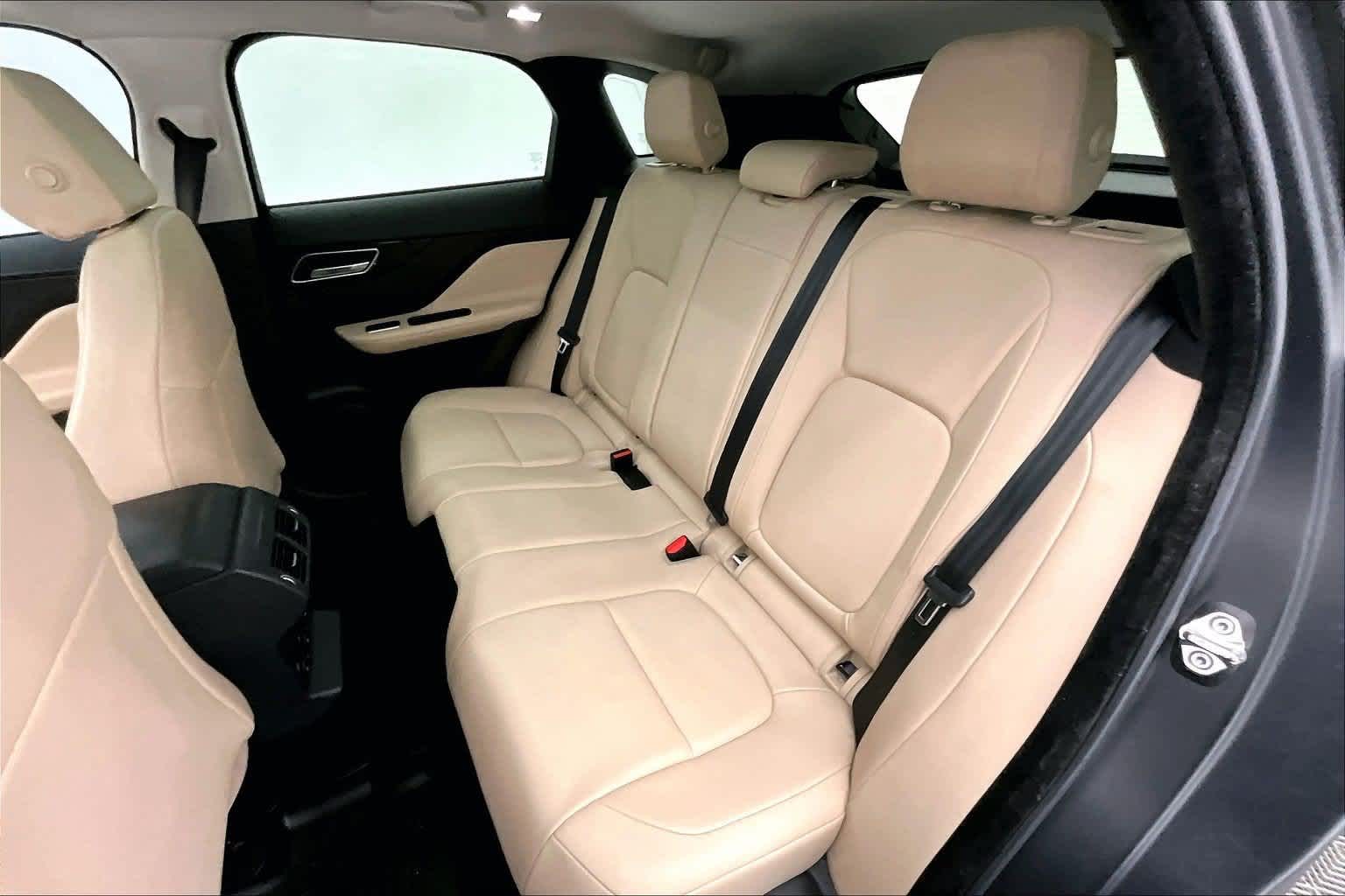 2018 Jaguar F-PACE 35t Premium