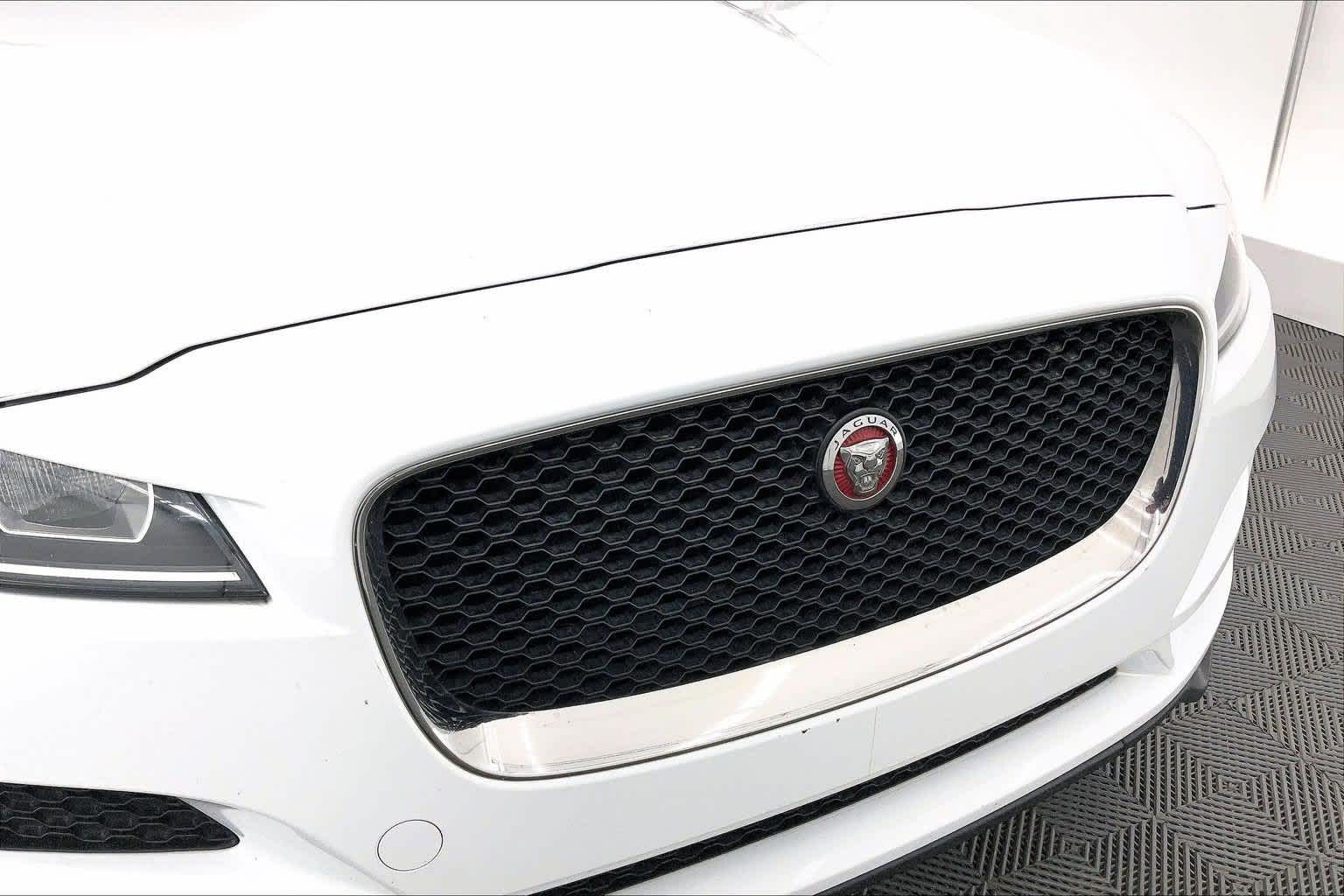 2018 Jaguar F-PACE 35t Premium