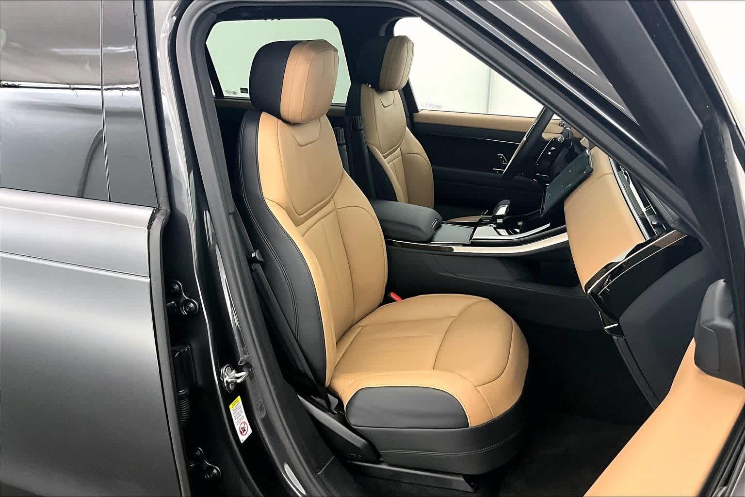 2026 Land Rover Range Rover Sport Dynamic SE