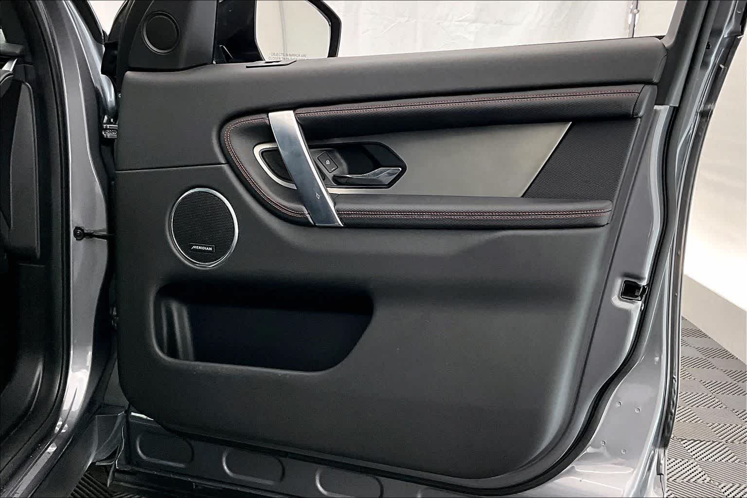 2022 Land Rover Discovery Sport S R-Dynamic