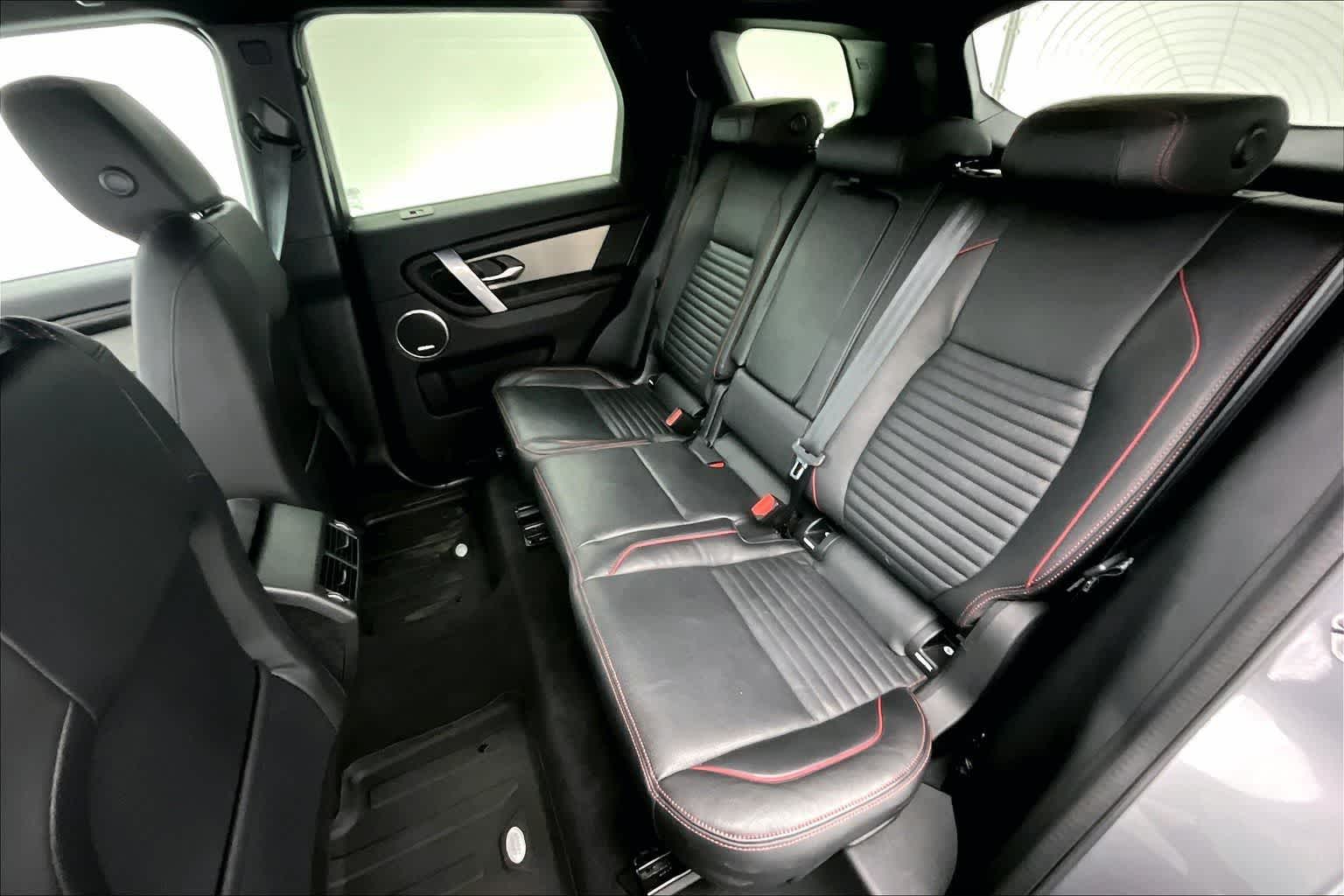 2022 Land Rover Discovery Sport S R-Dynamic