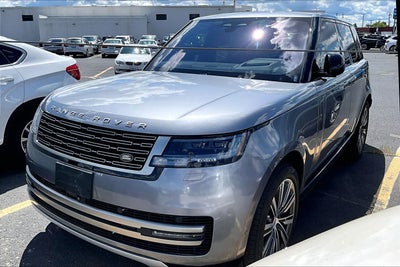 2023 Land Rover Range Rover SE
