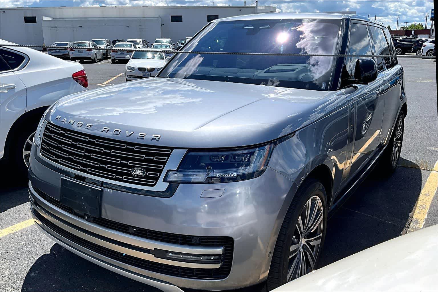 2023 Land Rover Range Rover SE