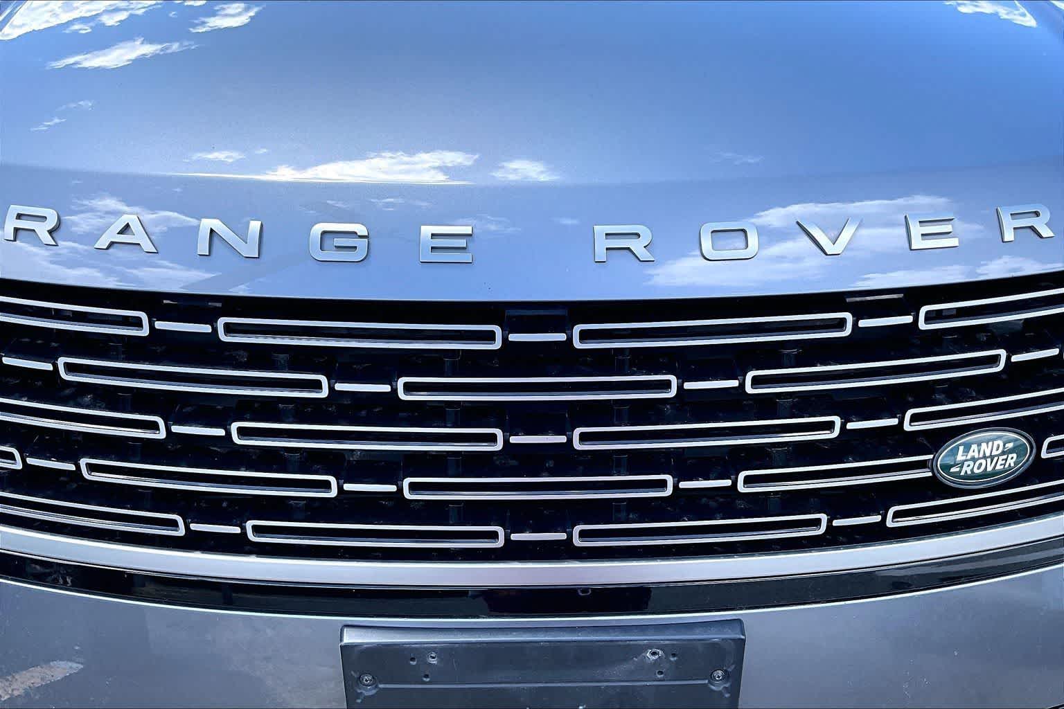 2023 Land Rover Range Rover SE