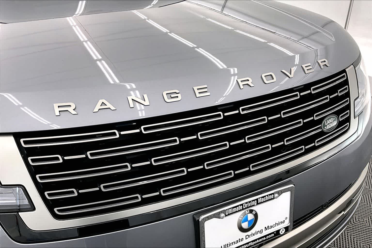2023 Land Rover Range Rover SE
