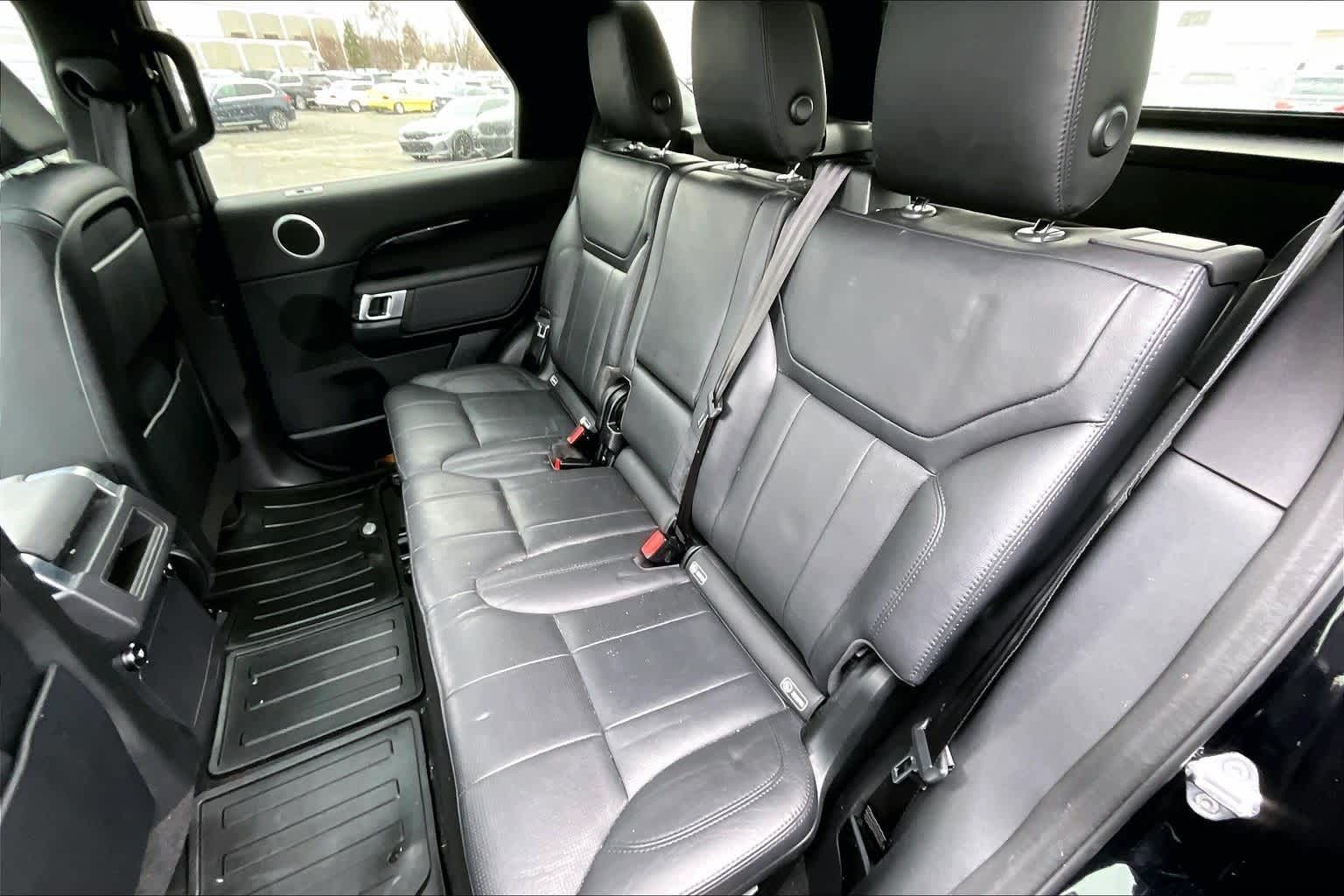 2019 Land Rover Discovery SE