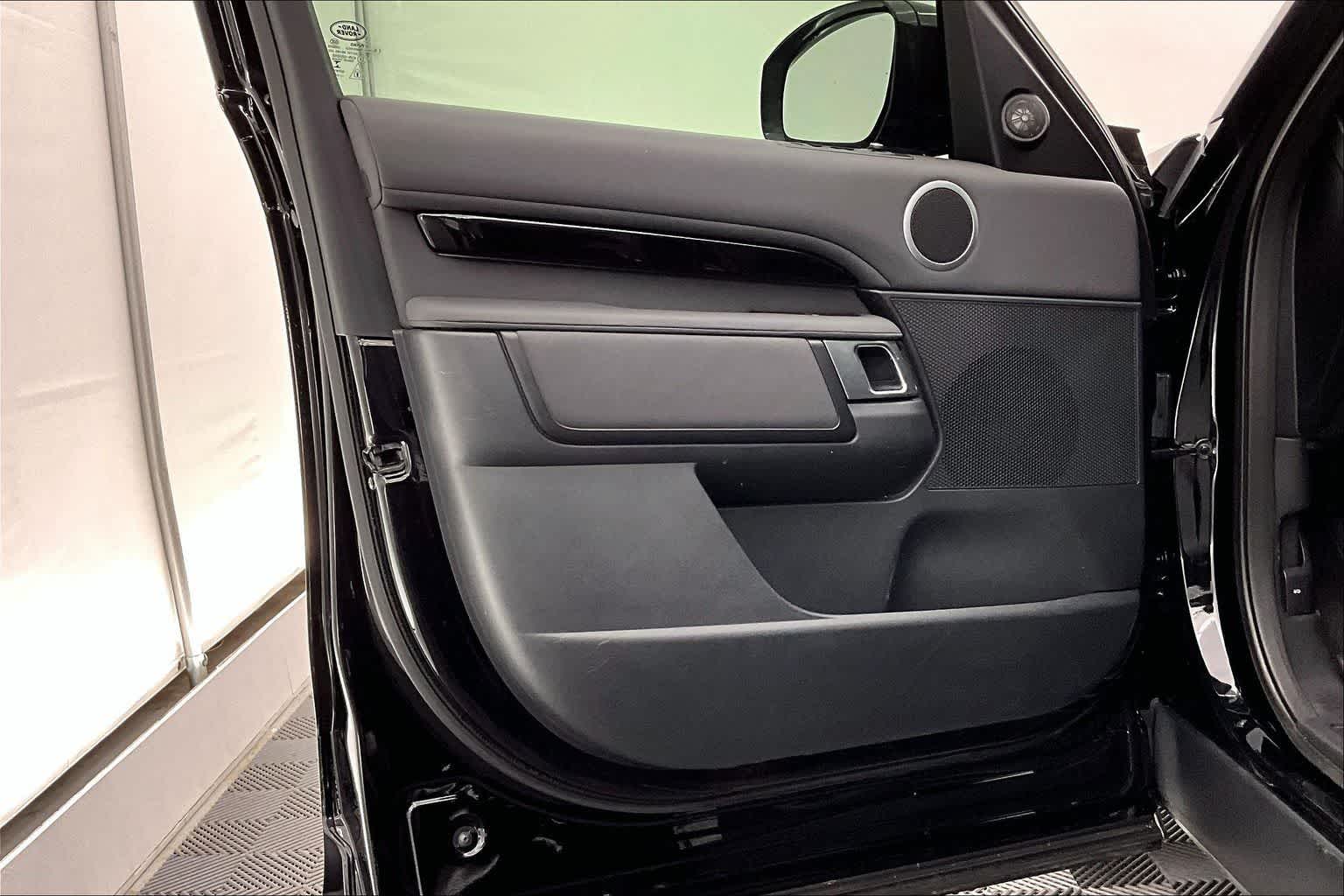 2019 Land Rover Discovery SE