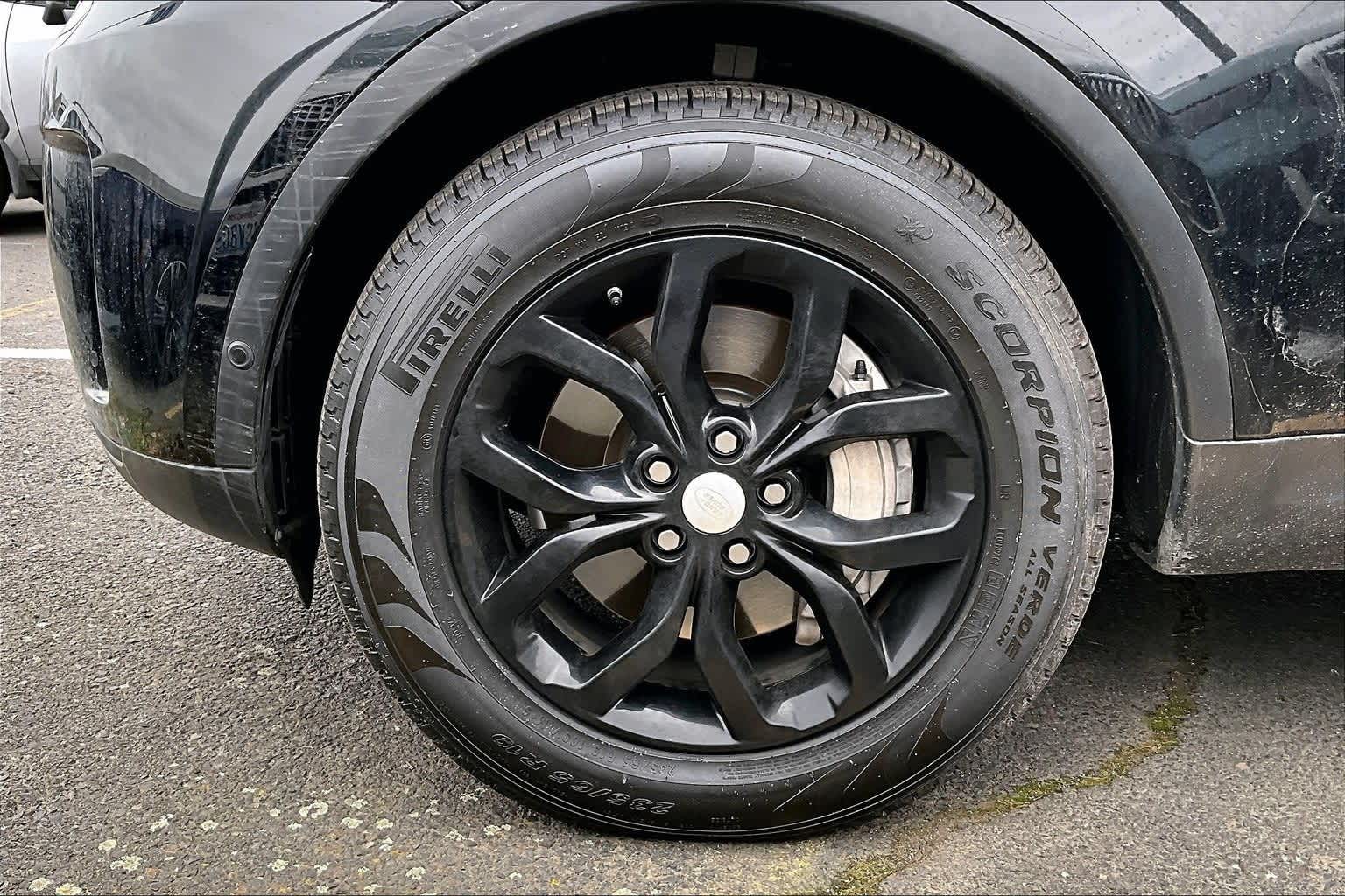 2019 Land Rover Discovery SE