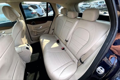 2022 Mercedes-Benz GLC 300 GLC 300