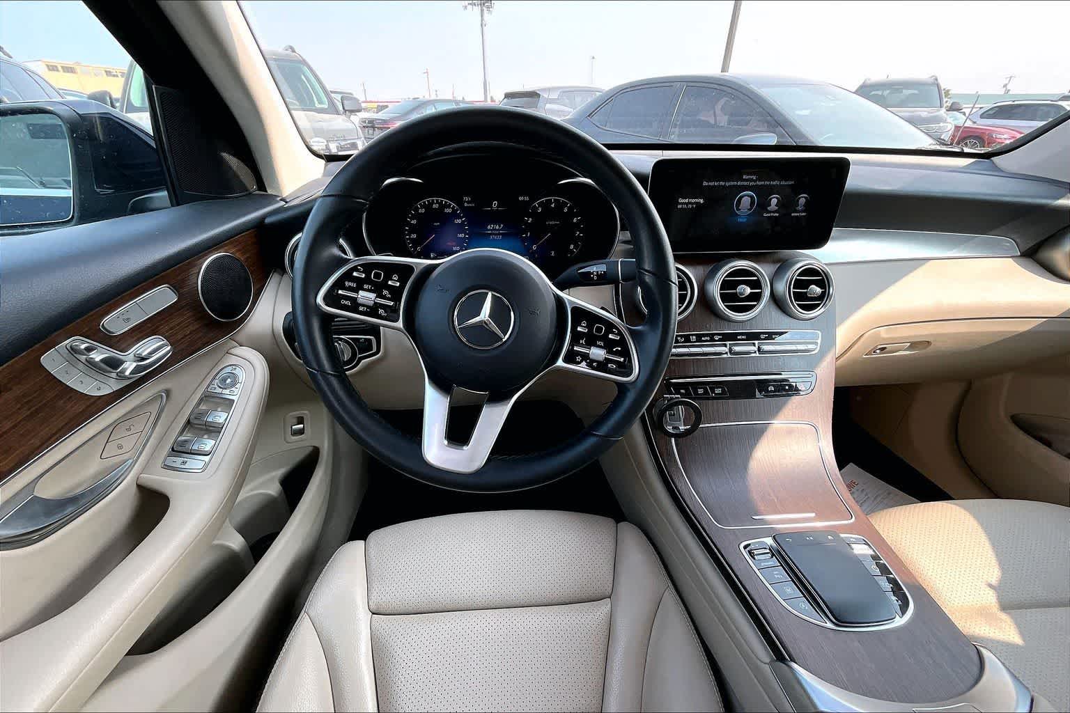2022 Mercedes-Benz GLC 300 GLC 300