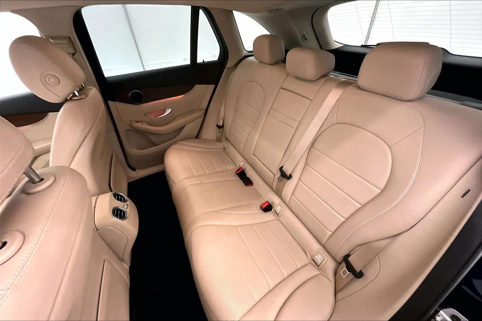 2022 Mercedes-Benz GLC 300 GLC 300