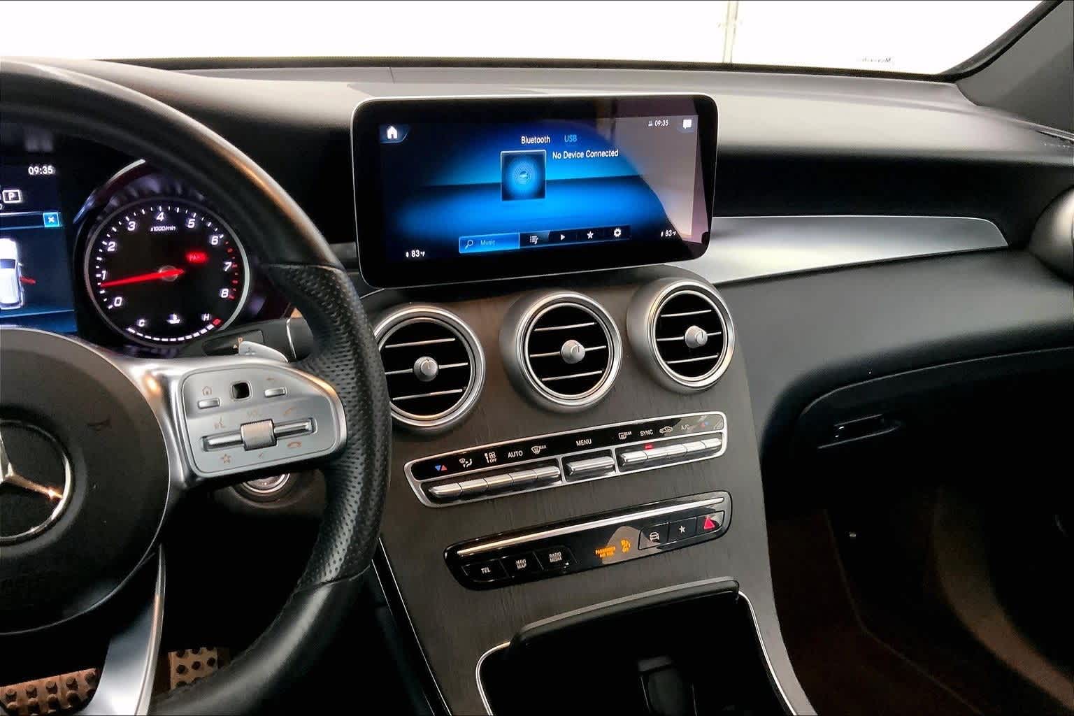 2022 Mercedes-Benz GLC GLC 300